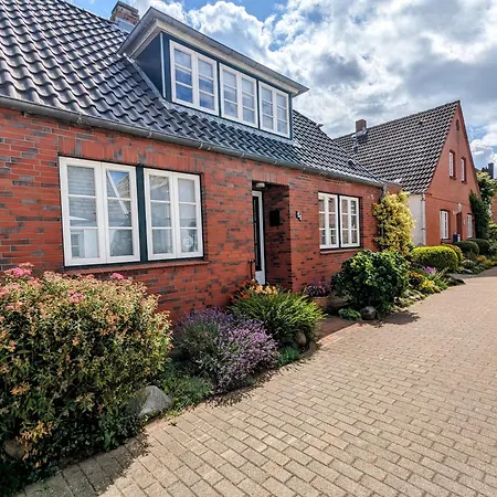 Holiday home Kaeptn Hinnerk